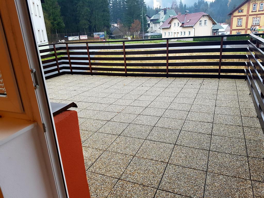 Apartman Karolina Harrachov Exteriör bild